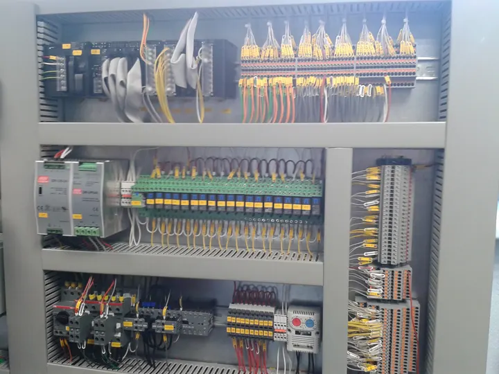 Elektros ir automatikos skydo nuotrauka 5